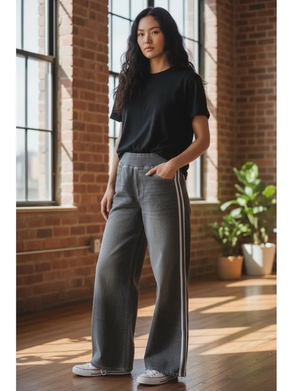 HALARA Black Tee with Gray Wide-Leg Stripe Pants - Flex Denim - XL Petite
